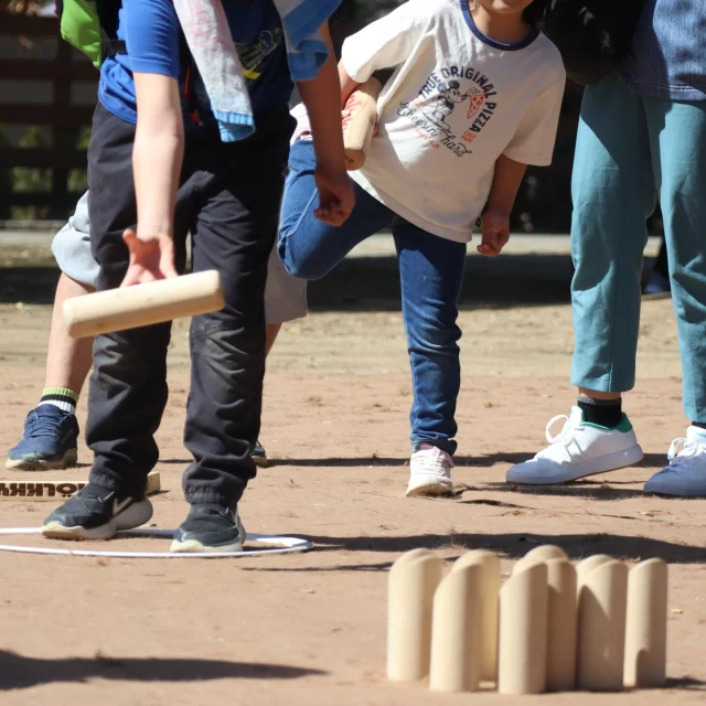 【モルック体験会】

先日、こもれび森のイバライドで「モルック体験会」を開催しました！🌳✨ 

当日はお子さまから大人の方まで幅広い年代が参加してくださり、初めて触れる方も多い中、みなさんすぐにコツをつかんで楽しんでいる姿が印象的でした。🎉

 モルックは力よりも戦略が大切なスポーツなので、親子で相談しながら狙いを定めたり、思わぬ一投で歓声が上がったりと、会場は終始にぎやかな雰囲気に。👏😊 

参加者の皆さんからは「思った以上に奥深い！」「家でもやってみたい」といった声もいただき、スタッフ一同とても嬉しく感じました💖 

これからも気軽に挑戦できる体験イベントを企画していきますので、ぜひ遊びに来てくださいね！🏃‍♂️🏃‍♀️

#こもれび森のイバライド
#イバライド 
#モルック
#体験イベント
#家族で楽しむ 
#スポーツ